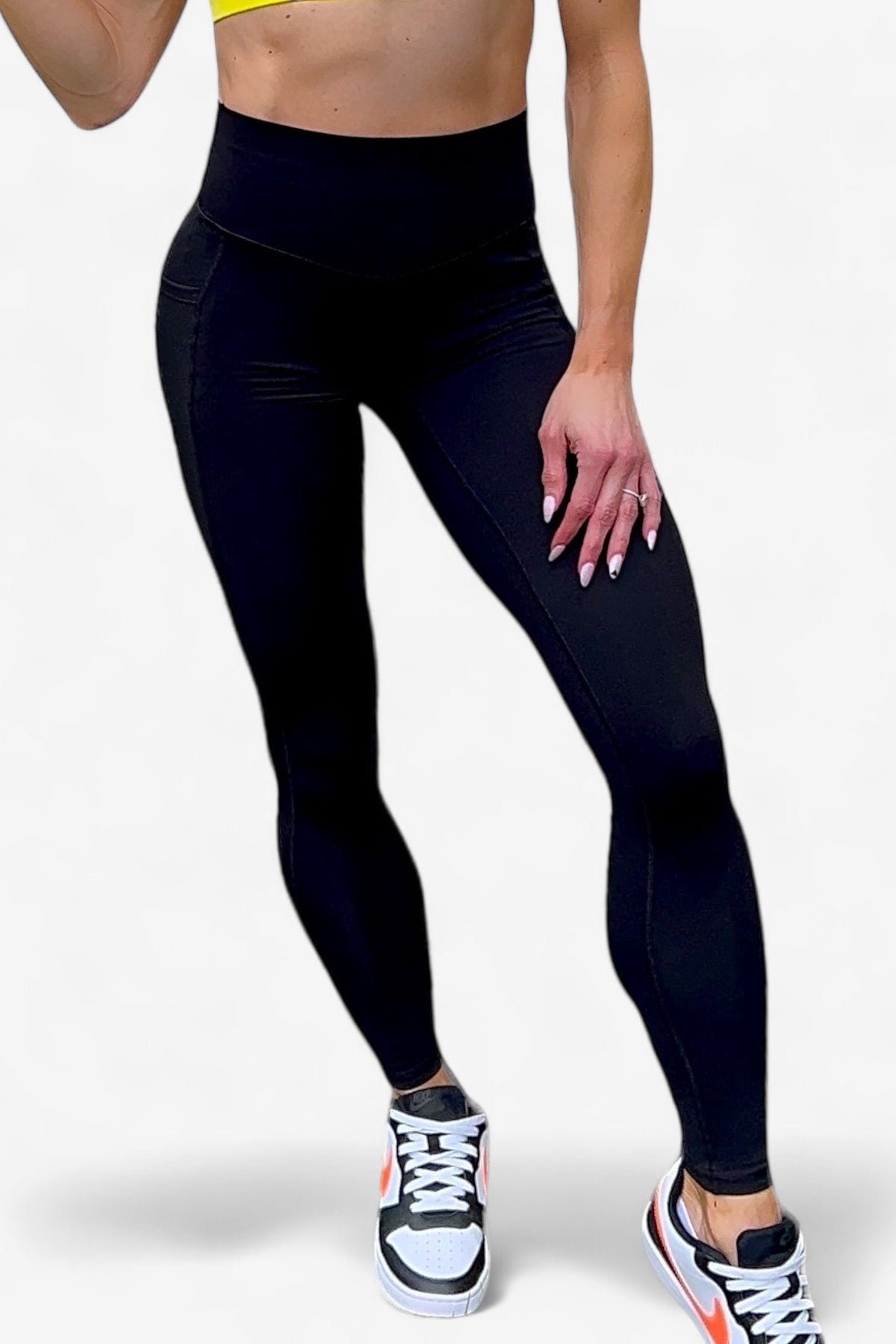 Pocket Party High-Waisted Leggings in Classic Black, enlarged view 1
